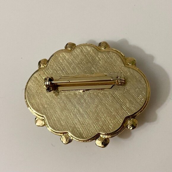 Vintage Cabochon Enamel Brooch Pin Unmarked - Picture 4 of 11